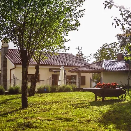 فيلة Casa Tilia