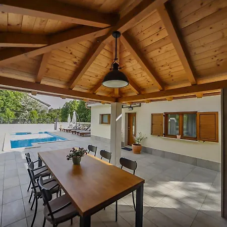 Casa Tilia فيلة