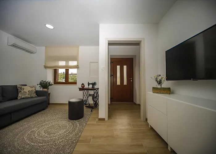 Casa Tilia * Sapjane