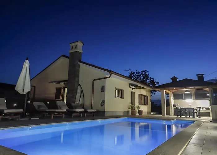 Vila Casa Tilia