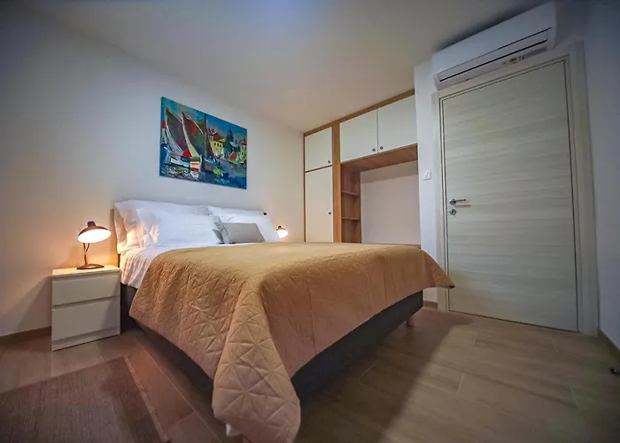 Casa Tilia 别墅 Sapjane