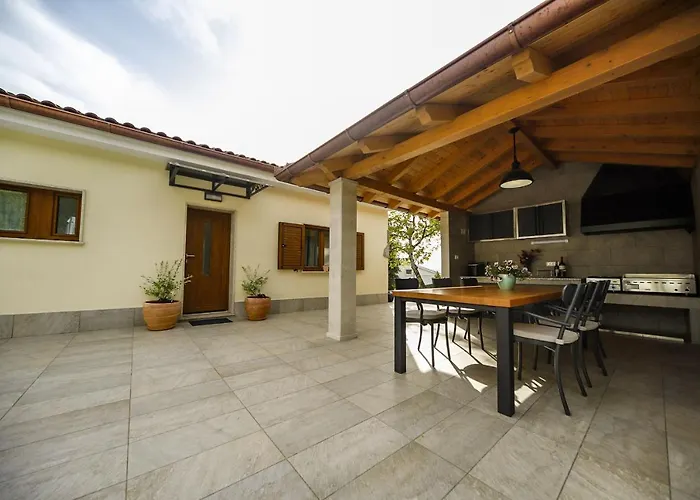 Casa Tilia 别墅